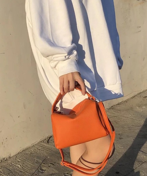 lala Born（ララボーン）の「2wayカラーポーチバッグ（ショルダーバッグ・レディース・ブラック/オレンジ/グリーン・FREE）」の3枚目の写真