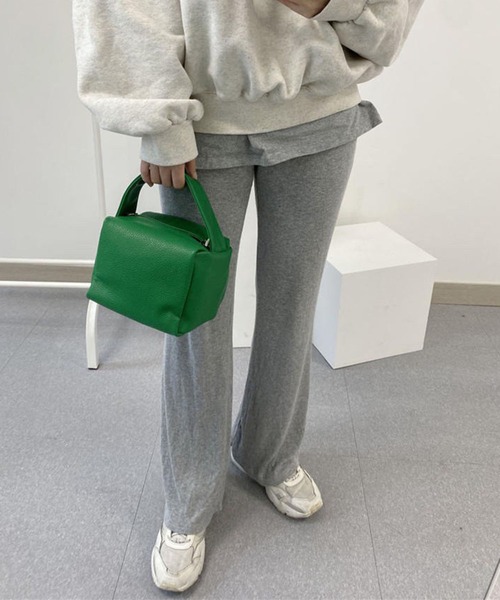 lala Born（ララボーン）の「2wayカラーポーチバッグ（ショルダーバッグ・レディース・ブラック/オレンジ/グリーン・FREE）」の5枚目の写真