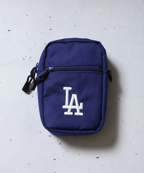 MLB(メジャーリーグベースボール)の「【MLB / メジャーリーグベースボール】チームロゴ刺繍 ミニショルダーバッグ(ショルダーバッグ・メンズ・ブラック/ブラウン/ブルー/グリーン/A・ONESIZE)」の10枚目の写真