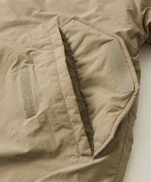 CUBE SUGAR（キューブシュガー）の「ナイロン中綿モンスターパーカーダウンジャケット（ダウンジャケット/コート・レディース・ベージュ/カーキ/マルチ/スミクロ・M）」の9枚目の写真