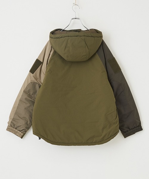 CUBE SUGAR（キューブシュガー）の「ナイロン中綿モンスターパーカーダウンジャケット（ダウンジャケット/コート・レディース・ベージュ/カーキ/マルチ/スミクロ・M）」の20枚目の写真