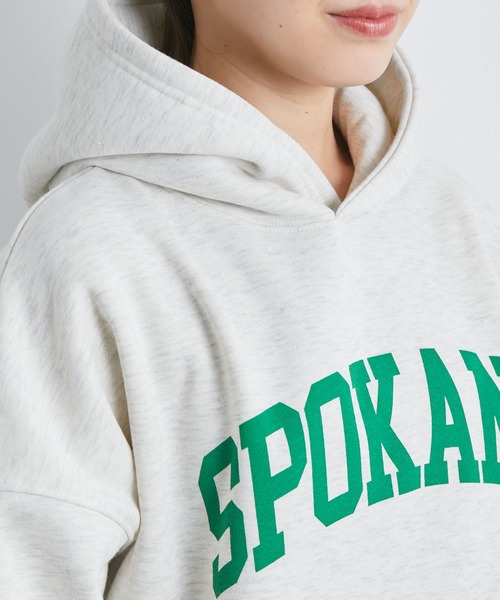 vis-`a-vis（ビサビ）の「【WEB限定】カレッジロゴ裏毛フーディプルオーバー（パーカー・レディース・ブラック/グレー/ラベンダー/キナリ・FREE）」の16枚目の写真