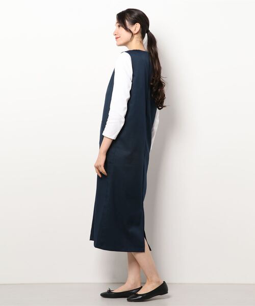 LBC（エルビーシー）の「深Vジャンスカ（ジャンパースカート・レディース・ブラック/ネイビー・M）」の4枚目の写真