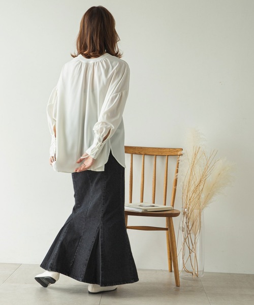 rectangle(レクタングル)の「2WAYレースアップブラウス(シャツ/ブラウス・レディース・オフホワイト/グレイッシュベージュ・FREE)」の15枚目の写真