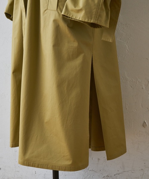 BEARDSLEY（ビアズリー）の「袖のベルトから生まれる立体感が◎ノーカラートレンチコート（トレンチコート・レディース・ライトベージュ/オリーブ・FREE）」の10枚目の写真