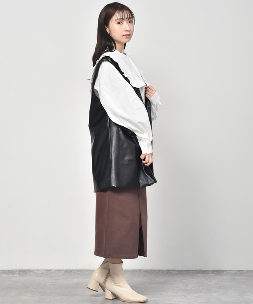 RETRO GIRL（レトロガール）の「フェイクレザーベスト（ベスト・レディース・アイボリー/ブラック/グリーン・FREE）」の13枚目の写真