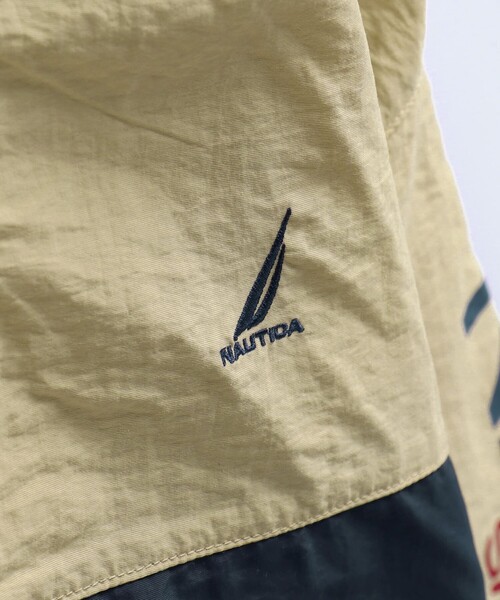 【NAUTICA/ノーティカ】ウィンドブレーカー