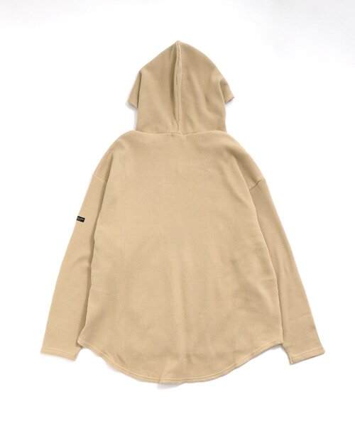 BREEZE by saori（ブリーズバイサオリ）の「WEB限定ワッフルパーカー(大人)【BREEZE by saori】（パーカー・レディース・ベージュ/ブルー・MEDIUM）」の5枚目の写真