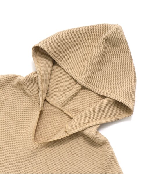 BREEZE by saori（ブリーズバイサオリ）の「WEB限定ワッフルパーカー(大人)【BREEZE by saori】（パーカー・レディース・ベージュ/ブルー・MEDIUM）」の7枚目の写真