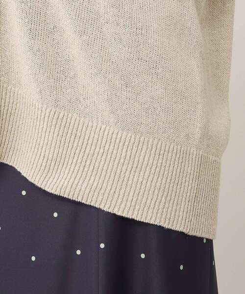 UNTITLED（アンタイトル）の「◆【otona MUSE掲載】バンブーリネンヘンプ バックスリットカーディガン【洗える】（カーディガン/ボレロ・レディース・ダークグリーン/ナチュラル/ネイビー・00/02/04/44/48）」の4枚目の写真