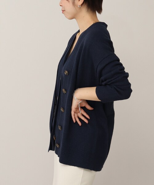 UNTITLED（アンタイトル）の「◆【otona MUSE掲載】バンブーリネンヘンプ バックスリットカーディガン【洗える】（カーディガン/ボレロ・レディース・ダークグリーン/ナチュラル/ネイビー・00/02/04/44/48）」の13枚目の写真