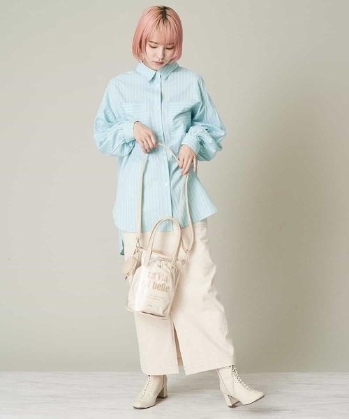 A de a.v.v(アードアー・ヴェ・ヴェ)の「PVC巾着トートバッグ(トートバッグ・レディース・ブラック/ベージュ・39)」の11枚目の写真