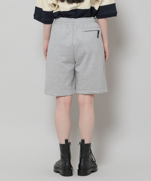 COVERNAT(カバーナット)の「【UNISEX】Covernat/C LOGO SWEAT SHORT PANTS 2268686(スウェットパンツ・メンズ・ブラック/グレー/ネイビー・MEDIUM/LARGE/SMALL)」の18枚目の写真