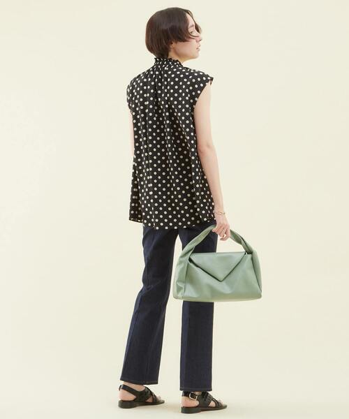 martinique（マルティニーク）の「martinique/ギャザーボウタイブラウス（シャツ/ブラウス・レディース・ホワイト/ネイビー/ドット・FREE）」の4枚目の写真