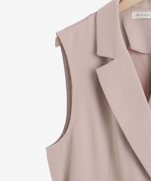 MAJESTIC LEGON（マジェスティックレゴン）の「ダブルボタンLadyジレ（ベスト・レディース・アイボリー/モカ・MEDIUM）」の9枚目の写真