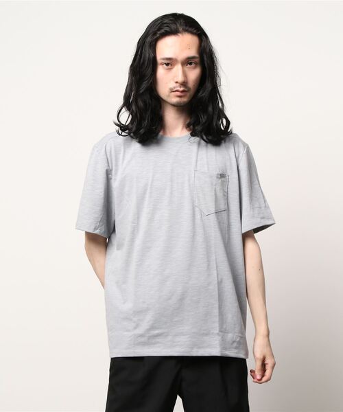 L.L.Bean(エルエルビーン)の「エクスプローラー・スラブ・ティ、半袖 米国フィット・レギュラー(Tシャツ/カットソー・メンズ・グレー/レッド/イエロー/グリーン/ネイビー・SMALL/MEDIUM/LARGE)」の17枚目の写真