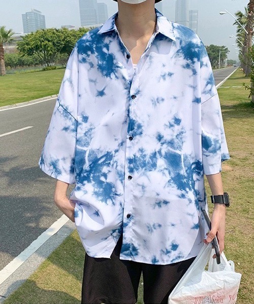 BASQUE magenta(バスクマゼンタ)の「タイダイ柄ビッグシルエットレギュラーカラー半袖シャツ(シャツ/ブラウス・メンズ・ブラック/ブルー・FREE)」の13枚目の写真