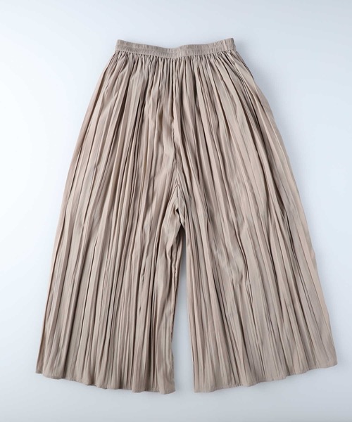 HONEYSUCKLE ROSE(ハニーサックルローズ)の「スカート風のフレア感が魅力【HONEYSUCKLE ROSE】ランダムプリーツスカーチョ(その他パンツ・レディース・パープル/イエロー/グリーン/ダークグレー/ベージュ・L)」の10枚目の写真