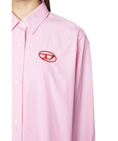 DIESEL（ディーゼル）の「レディース シャツ 長袖 ストライプ ルーズフィット（シャツ/ブラウス・レディース・ピンク・SMALL/MEDIUM/X-SMALL/XX-SMALL）」の9枚目の写真