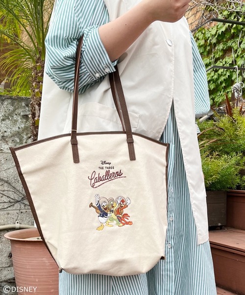 Disney（ディズニー）の「3人の騎士 キャンバスシシュウトート