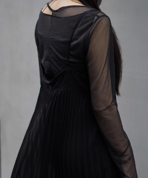 ADDICT NOIR（アディクトノアー）の「ADDICT NOIR/アディクト ノアー/Pleats Chiffon Tops（ワンピース・レディース・ブラック・FREE）」の12枚目の写真