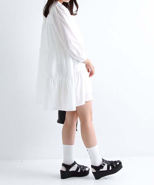 Newlyme(ニューリーミー)の「やみつき厚底グルカサンダル(サンダル・レディース・ホワイト/ブラック・22.5cm/23cm/24cm/24.5cm/25.5cm/26cm/23.5cm/25cm/22cm)」の13枚目の写真