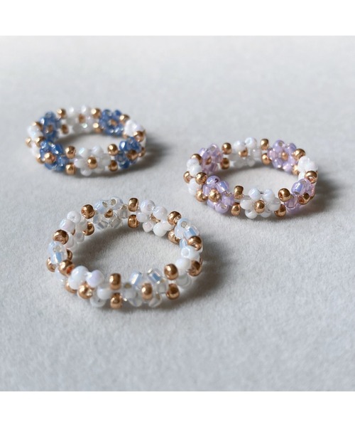 tone（トーン）の「【belleneige】フラワービーズリング(MA)（リング・レディース・パープル/ブルー/ホワイト・FREE）」の7枚目の写真