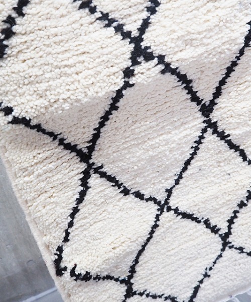 CONTROL FREAK / CTFK（コントロールフリーク）の「CONTROL FREAK(コントロールフリーク)BENIOURAIN（ラグ/マット・レディース・ホワイト/グレー/アイボリー/クリーム・FREE）」の10枚目の写真