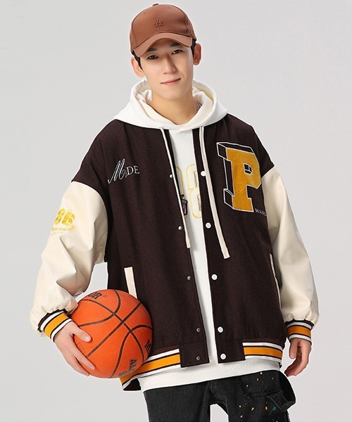 Ressaca(レサーカ)の「オーバーサイズ ワッペンロゴ刺繍スタジャン フェイクレザー切り替えブルゾン(スタジャン・メンズ・ブラウン系その他/ブラック/ブラック系その他2/ブラウン系その他2/ブラック系その他/グレー/ブラウン/グリーン/グリーン系その他2・M/XL/L)」の6枚目の写真