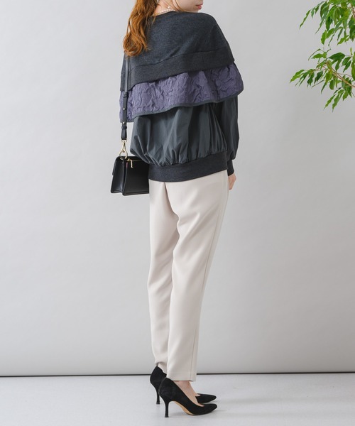 Paradise Picnic（パラダイスピクニック）の「anana フリルケープレイヤープルオーバー（スウェット・レディース・チャコールグレー/アイボリー・FREE）」の6枚目の写真