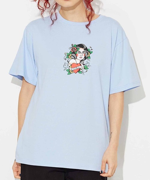 X-girl(エックスガール)の「X-girl × YUSUKE GIRL S/S TEE(Tシャツ/カットソー・レディース・ライトブルー/アッシュグレー/ホワイト・S/M/L/XL)」の1枚目の写真