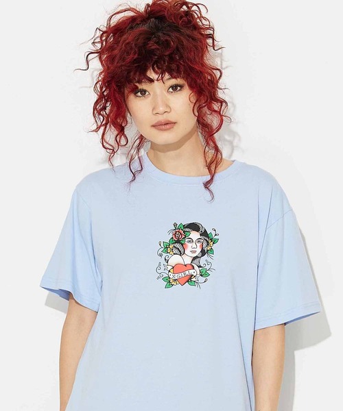 X-girl(エックスガール)の「X-girl × YUSUKE GIRL S/S TEE(Tシャツ/カットソー・レディース・ライトブルー/アッシュグレー/ホワイト・S/M/L/XL)」の6枚目の写真