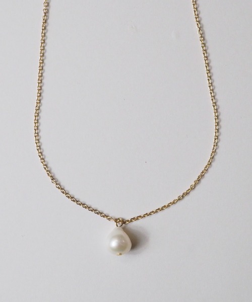 VATSURICA（バツリカ）の「《trim by vatsurica》金属アレルギー対応 / サージカルステンレス / パール ネックレス（ネックレス・レディース・ゴールド・FREE）」の2枚目の写真