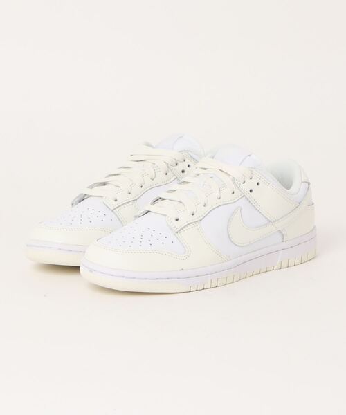 NIKE(ナイキ)の「NIKE WMNS DUNK LOW DD1503-121(スニーカー・レディース・ホワイト・24㎝/24.5㎝/23.5㎝/25㎝/23㎝)」の2枚目の写真