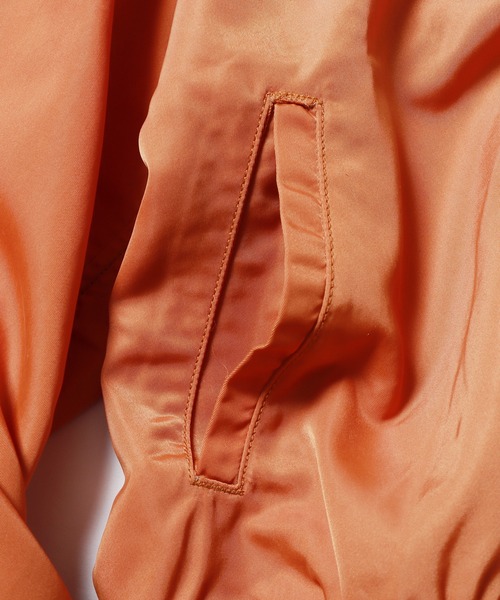 REMI RELIEF(レミレリーフ)の「REMI RELIEF/レミレリーフ スレン染め 66ナイロン MA-1(MA-1・メンズ・オリーブ/オレンジ・M/L)」の7枚目の写真