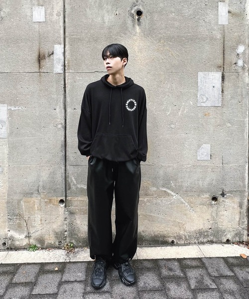 Figments（フィグメンツ）の「EMOTIONSパーカー（パーカー・レディース・ブラック・FREE）」の4枚目の写真