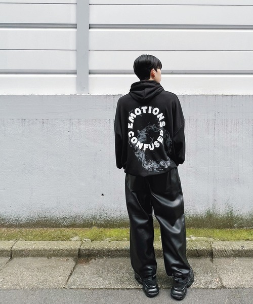 Figments（フィグメンツ）の「EMOTIONSパーカー（パーカー・レディース・ブラック・FREE）」の5枚目の写真
