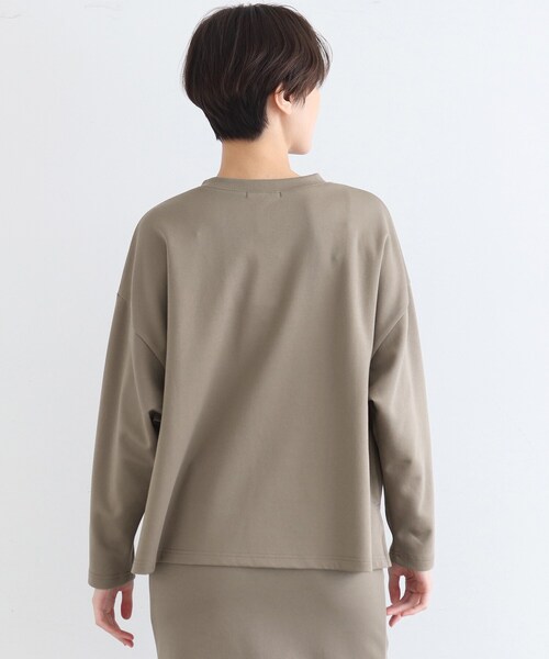 INDIVI(インディヴィ)の「【LIFE/SETUP可能】バイカラーリバートップス(Tシャツ/カットソー・レディース・ライトグレー/ブラウン系その他・34/38)」の6枚目の写真