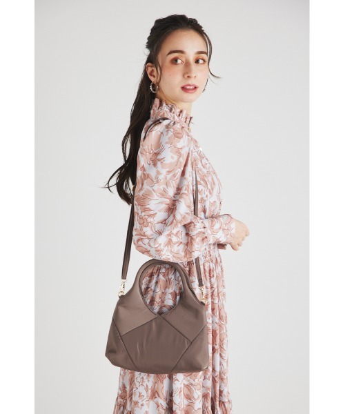 rienda（リエンダ）の「トライアングルキルティングバッグ（ショルダーバッグ・レディース・ホワイト/ブラウン/パープル・FREE）」の14枚目の写真