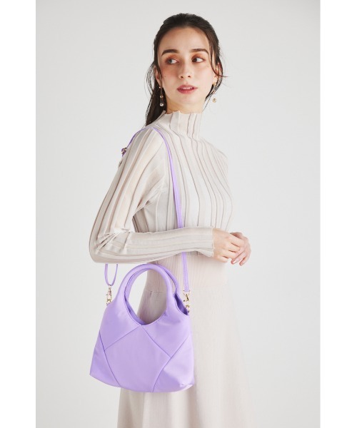 rienda（リエンダ）の「トライアングルキルティングバッグ（ショルダーバッグ・レディース・ホワイト/ブラウン/パープル・FREE）」の6枚目の写真