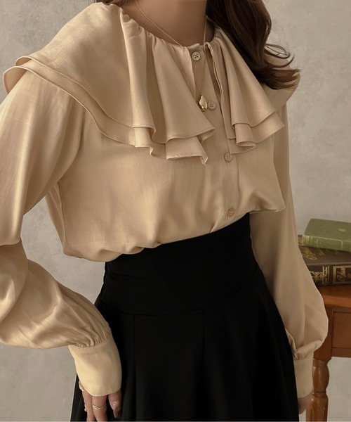 apres jour clair（アプレジュールクレア）の「【apres jour clair】2WAYラッフルブラウス【ZOZOTOWN限定アイテム】（シャツ/ブラウス・レディース・ライトベージュ/オフホワイト・X-LARGE/フリー）」の8枚目の写真