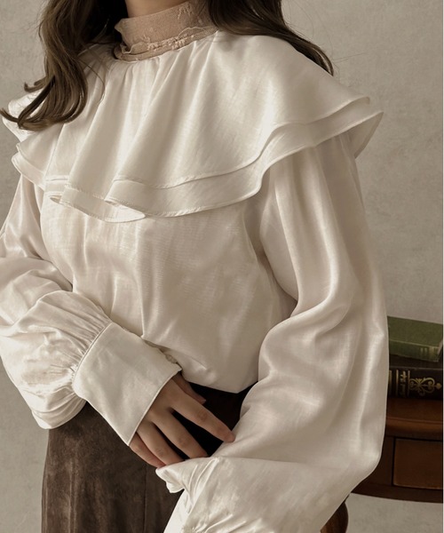 apres jour clair（アプレジュールクレア）の「【apres jour clair】2WAYラッフルブラウス【ZOZOTOWN限定アイテム】（シャツ/ブラウス・レディース・ライトベージュ/オフホワイト・X-LARGE/フリー）」の18枚目の写真