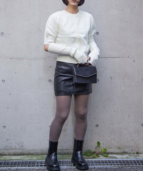 Fashion Letter(ファッションレター)の「12G アームカバー付き ニットトップス(ニット/セーター・レディース・グリーン系その他/オフホワイト/ブラック/グレイッシュベージュ・M)」の6枚目の写真