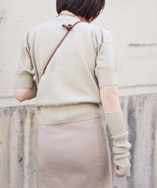Fashion Letter(ファッションレター)の「12G アームカバー付き ニットトップス(ニット/セーター・レディース・グリーン系その他/オフホワイト/ブラック/グレイッシュベージュ・M)」の19枚目の写真