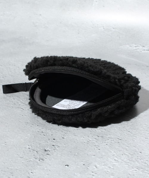 THE NORTH FACE(ザノースフェイス)の「【THE NORTH FACE/ザノースフェイス】FLEECE POUCH ROUND/フリースポーチ ラウンド(ポーチ・メンズ・ブラック/クリーム/ネイビー・FREE)」の6枚目の写真