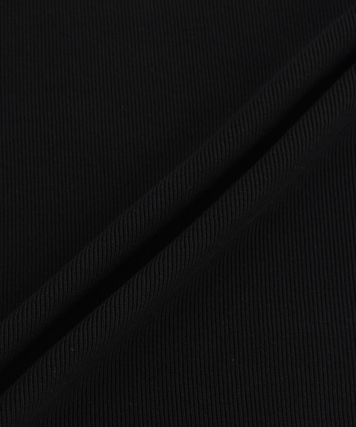 ADAM ET ROPE'(アダムエロペ)の「片畦 Vネック オーバー ニット ベスト(ベスト・メンズ・ブルー系その他/オフホワイト/ブラック・M/L)」の15枚目の写真