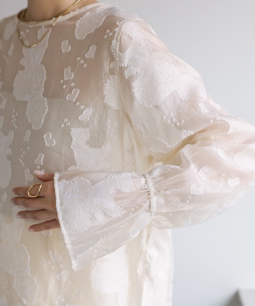 mystic（ミスティック）の「オーガンジーブラウス（シャツ/ブラウス・レディース・ブラック/ベージュ/オフホワイト・FREE）」の11枚目の写真