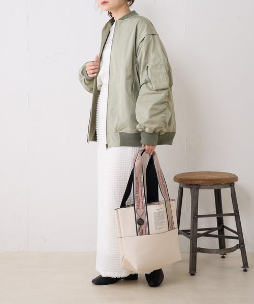 THEATRE PRODUCTS(シアタープロダクツ)の「【THEATRE PRODUCTS】フェイクレザートートバッグ(トートバッグ・レディース・ブラック/アイボリー・FREE)」の6枚目の写真