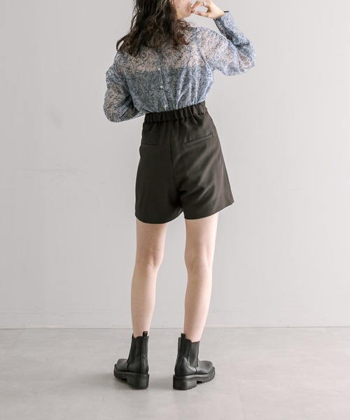 mystic（ミスティック）の「シアーパフスリーブブラウス（シャツ/ブラウス・レディース・ベージュ/ネイビー/ブルー/アイボリー・FREE）」の8枚目の写真