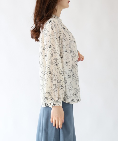TRUDEA(トルディア)の「花柄フリルボウタイブラウス(シャツ/ブラウス・レディース・ホワイト/ブラック・MEDIUM/LARGE)」の20枚目の写真
